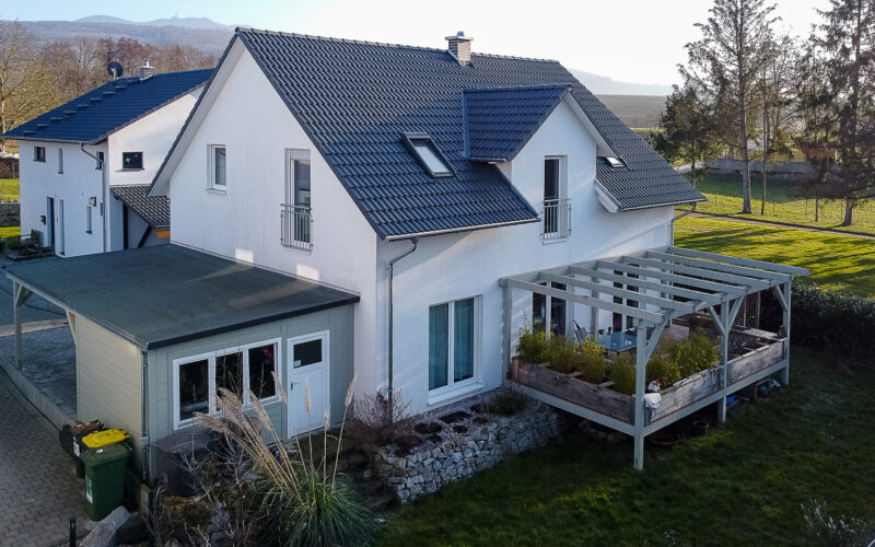 Drohnenansicht Carport
